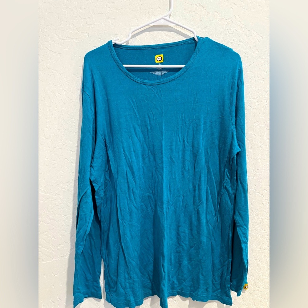 COPY - Wonderwink long sleeve underscrub size XL